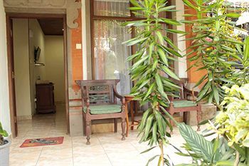 Ananda Beach Hotel Bali Exterior foto
